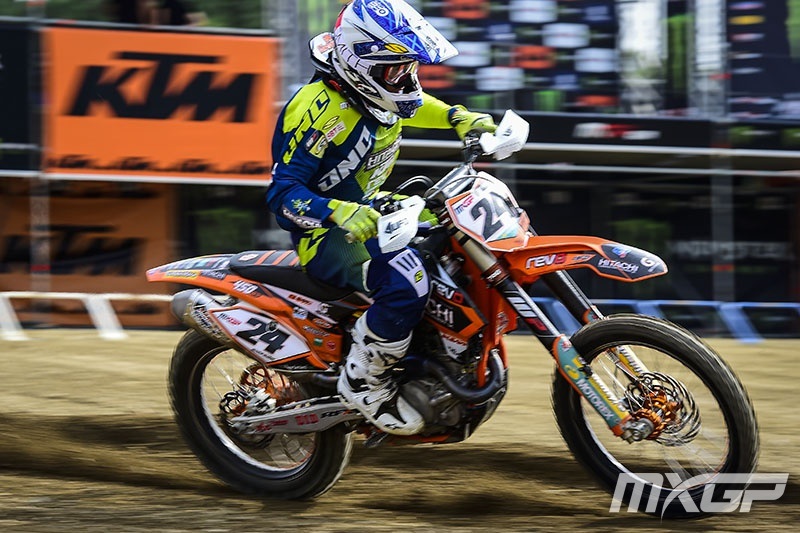 Antonio Cairoli vector