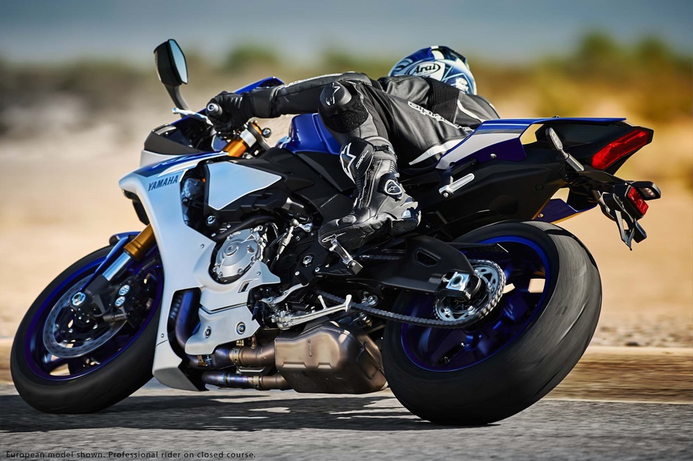 Yamaha YZF r1 2015 РѕР±РѕРё