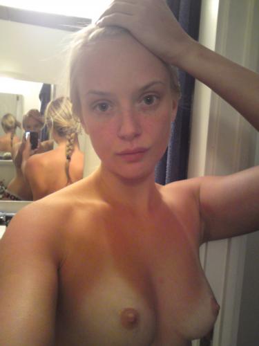 Lea Tiny Tits
